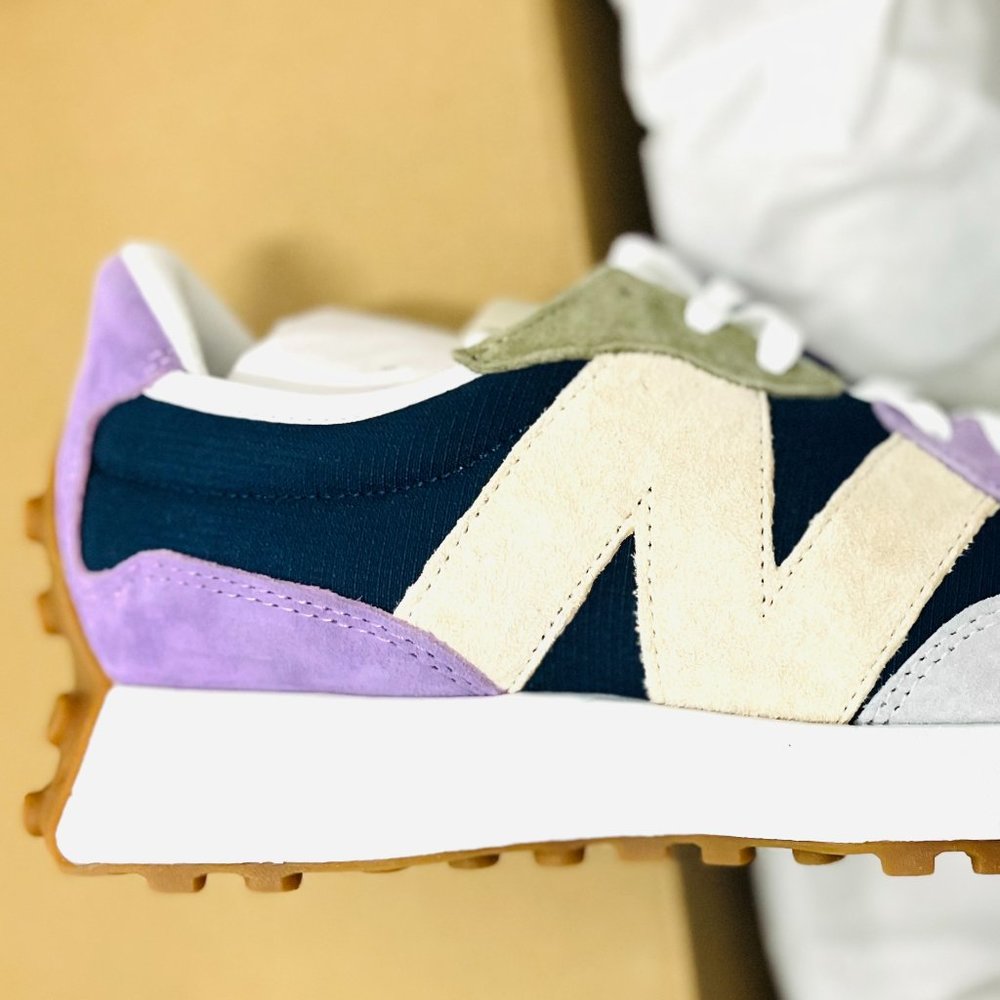 New Balance 327 Casual Women's Sneakers Shoes Multicolor size 8 - Picture 10 of 12
